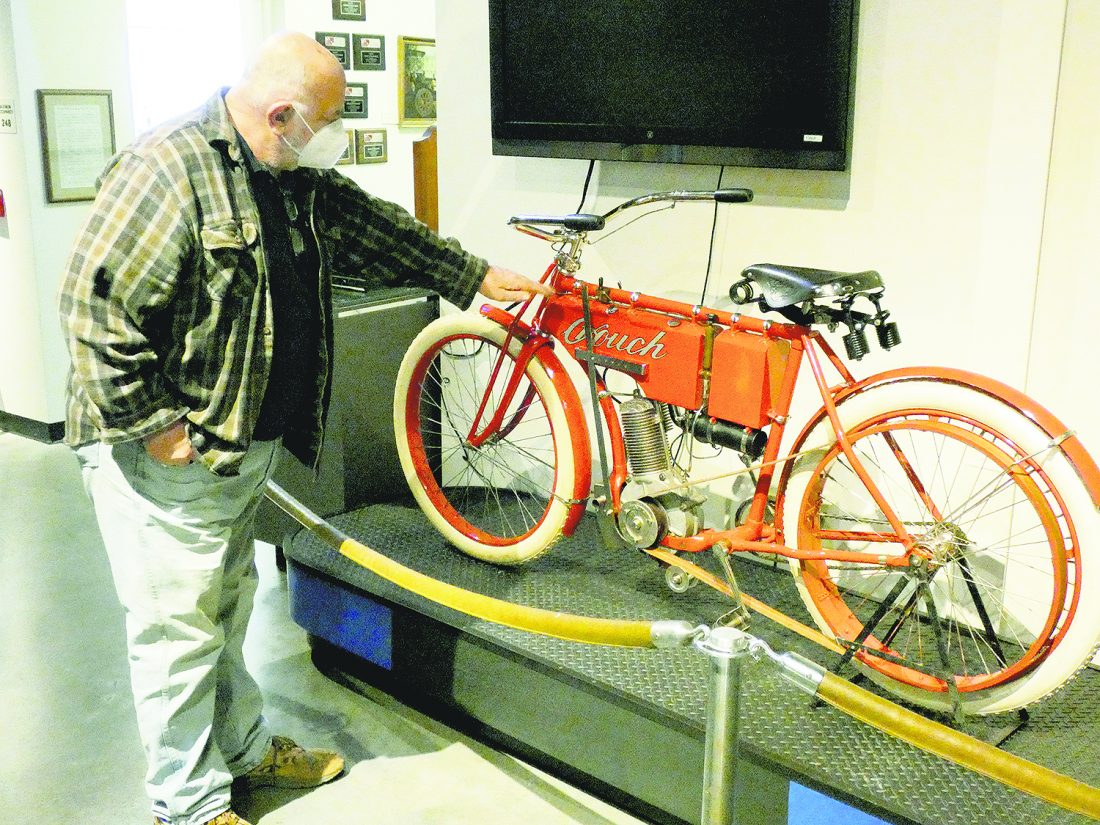 Modified motorcycles roll into Packard Museum | News, Sports, Jobs - Vimarsana News